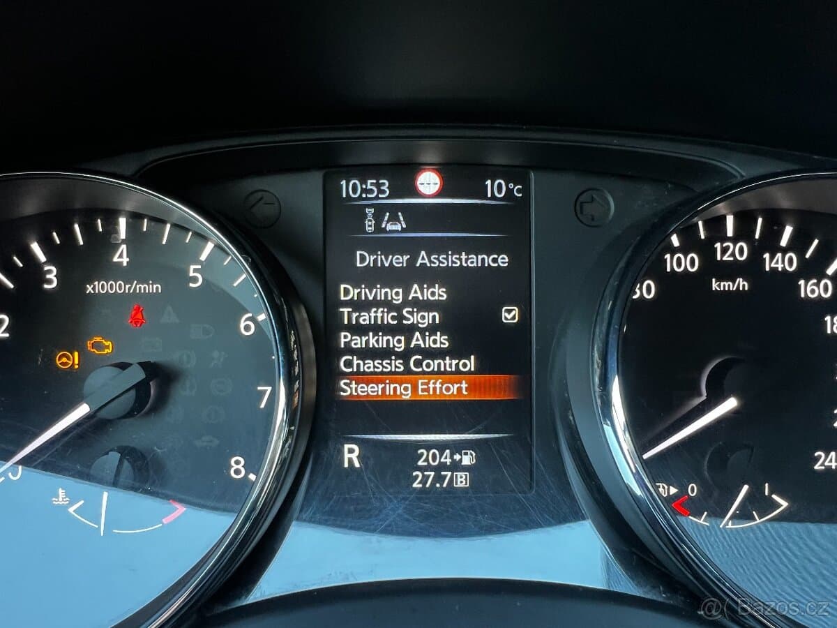 2015 Nissan QASHQAI - 17