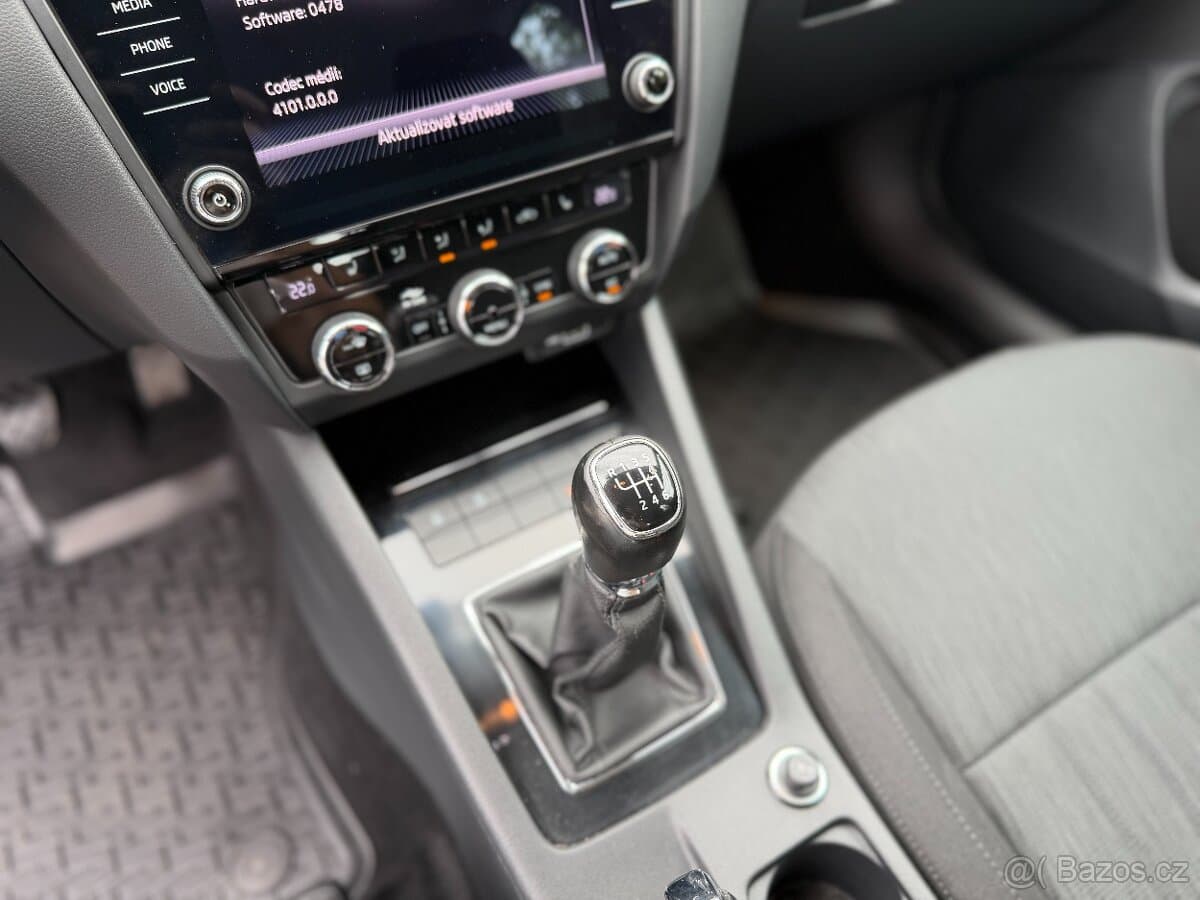 2020 Škoda OCTAVIA - 17