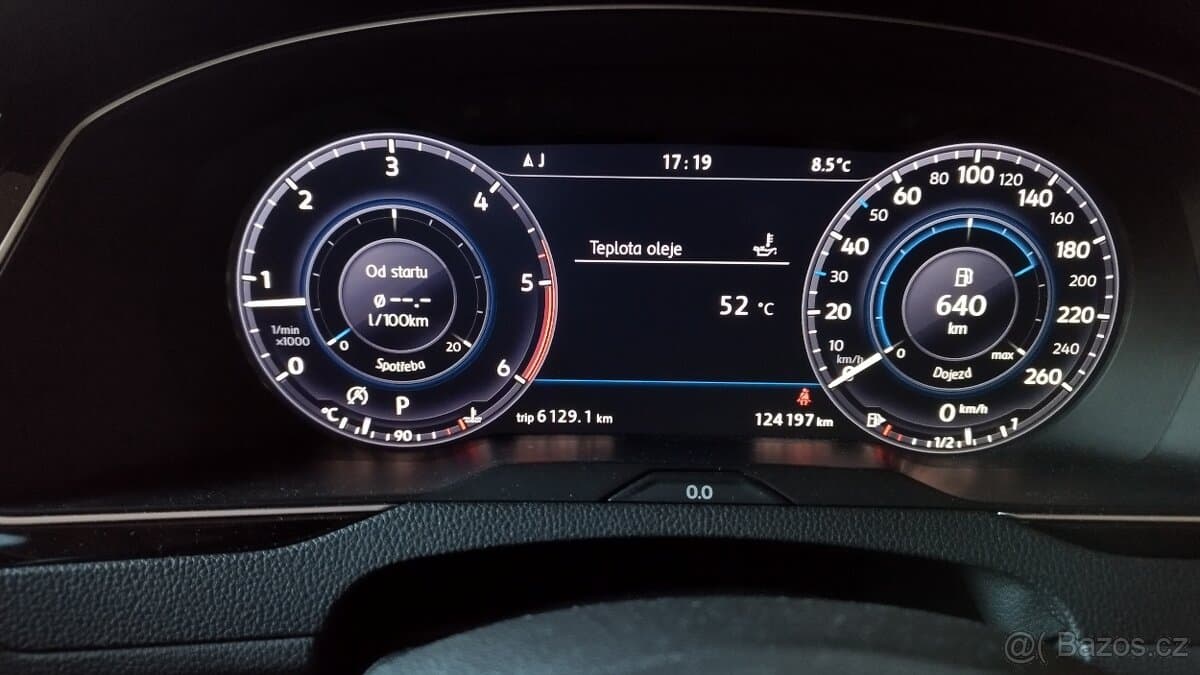 2017 Volkswagen PASSAT - 17