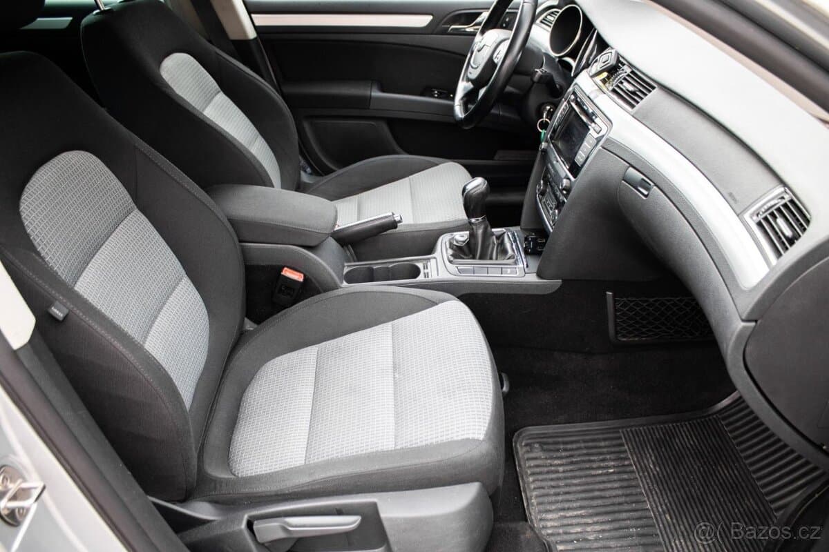 2012 Škoda SUPERB - 17