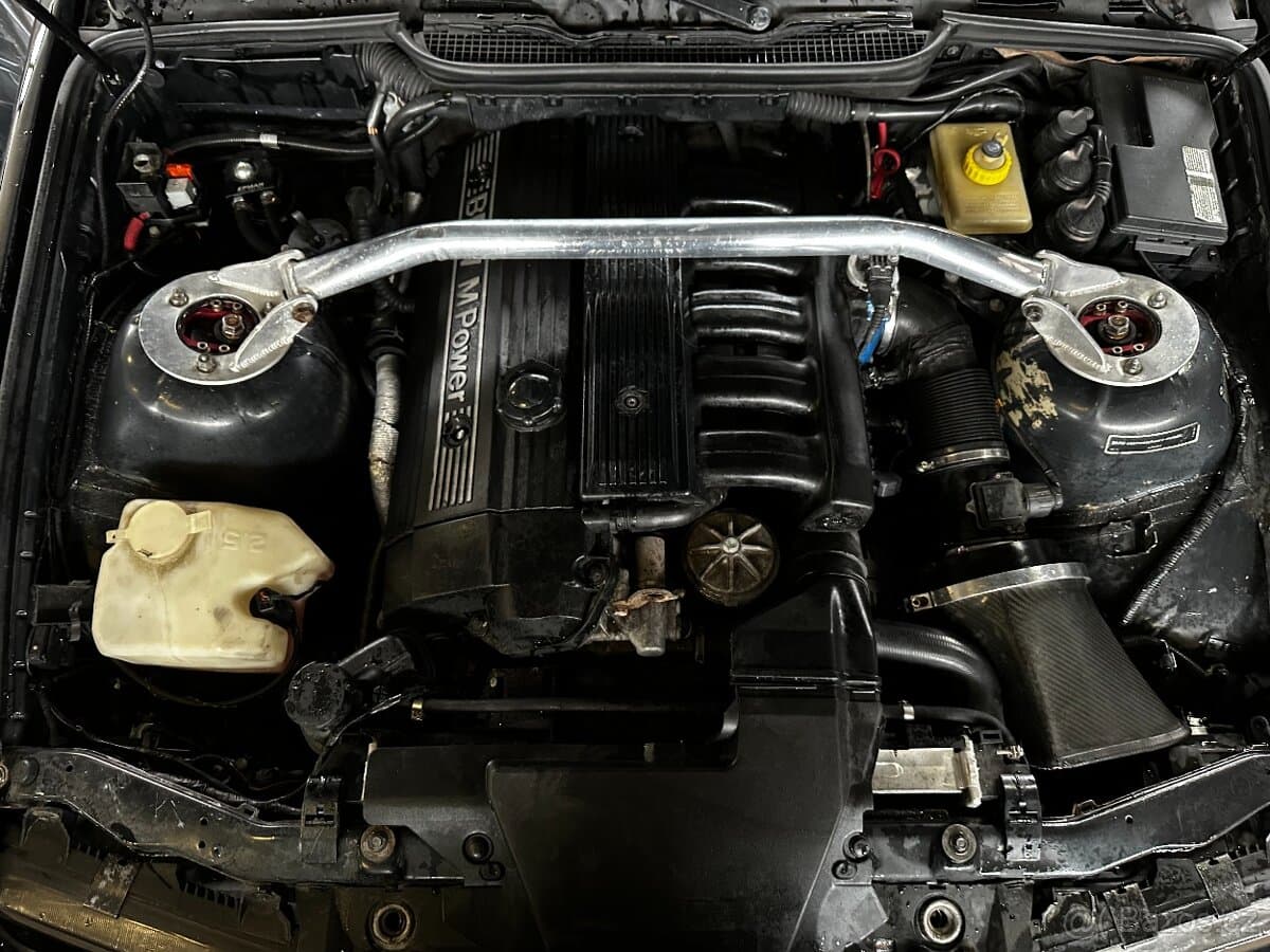 1997 BMW M3 - 17