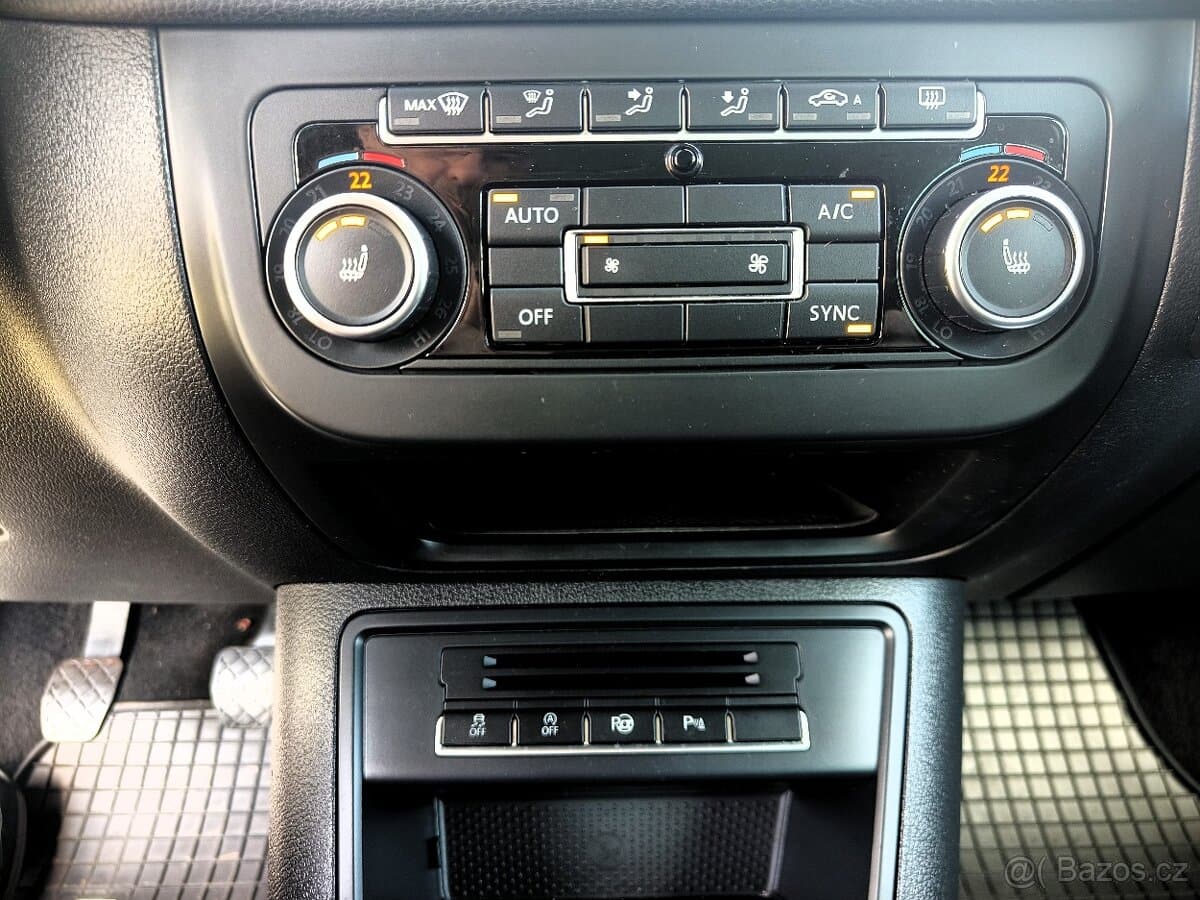 2014 Volkswagen TIGUAN - 17