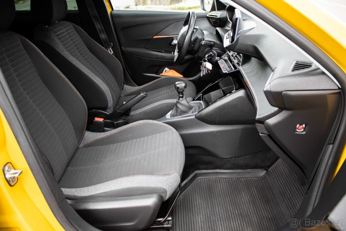 2020 Peugeot 208 - 17