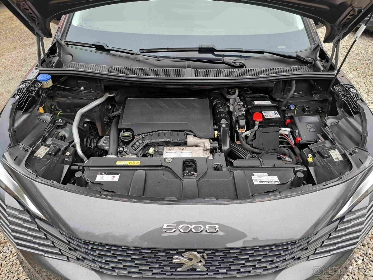 2022 Peugeot 5008 - 17
