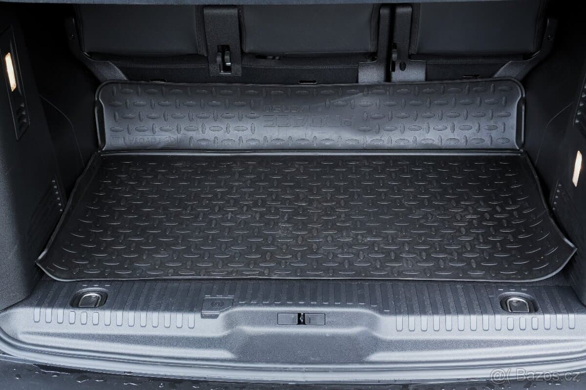 2025 Toyota PROACE - 17