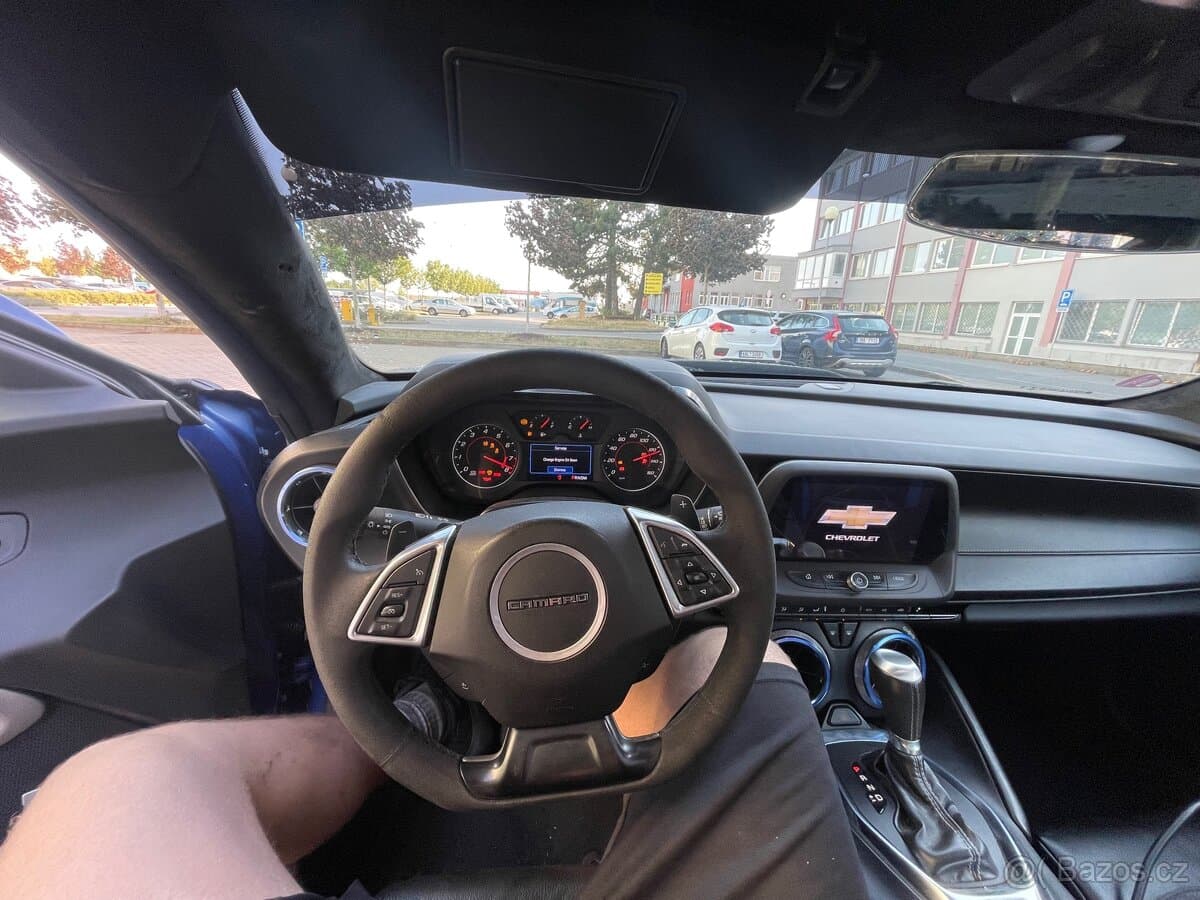 2019 Chevrolet CAMARO - 17