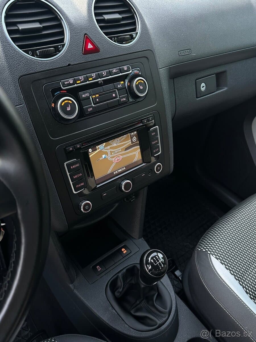 2015 Volkswagen CADDY - 17