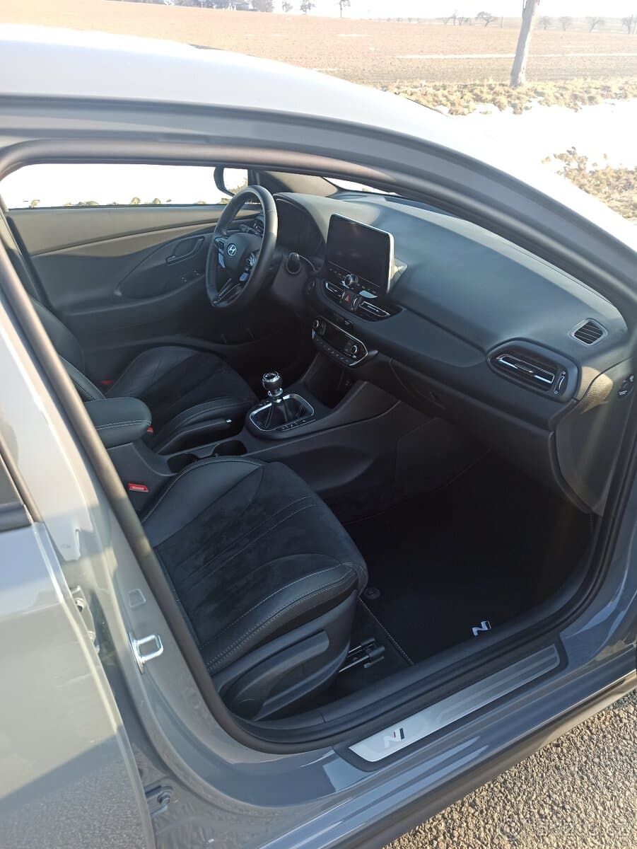 2023 Hyundai i30 - 17