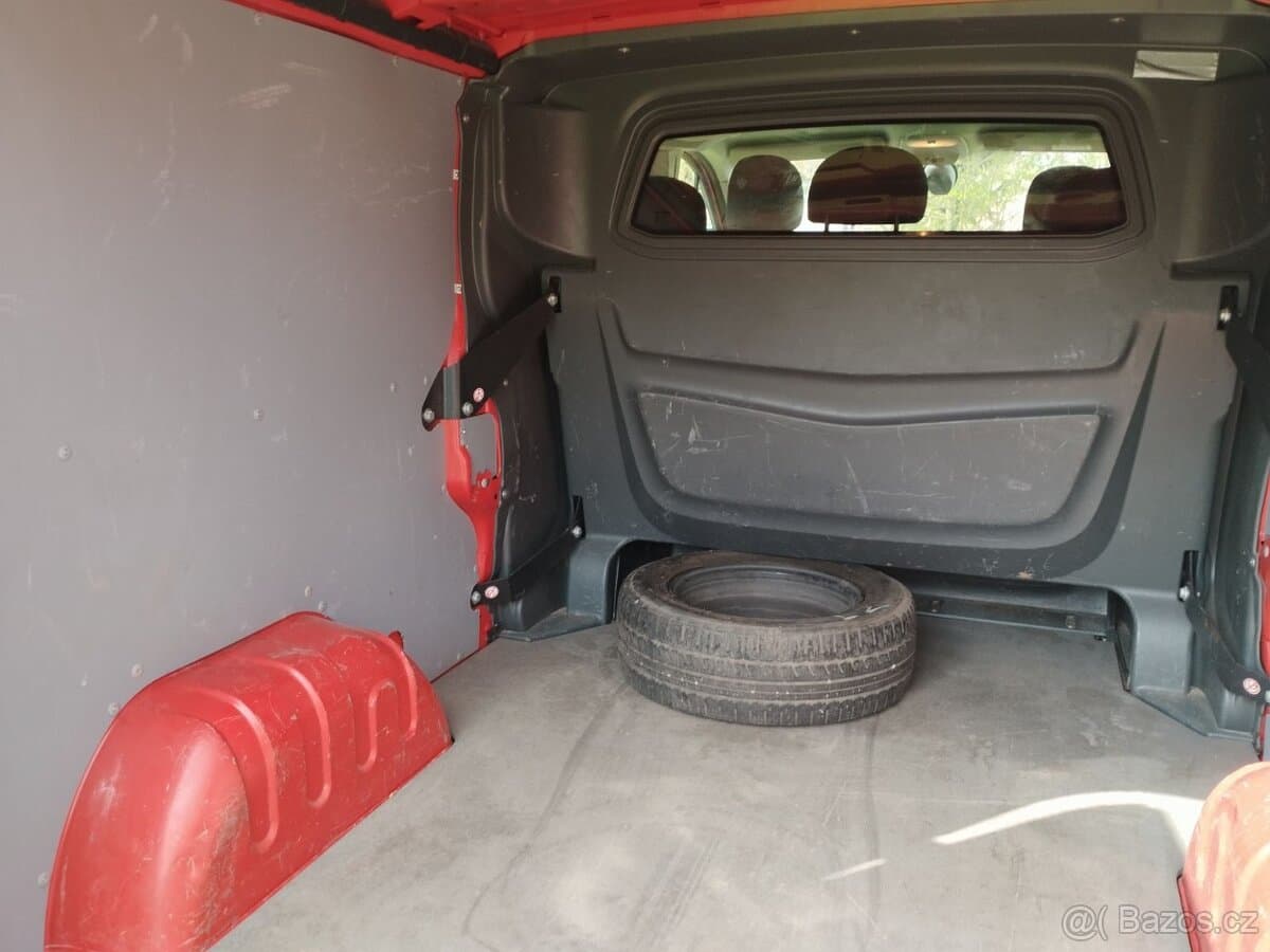 2015 Opel VIVARO - 17
