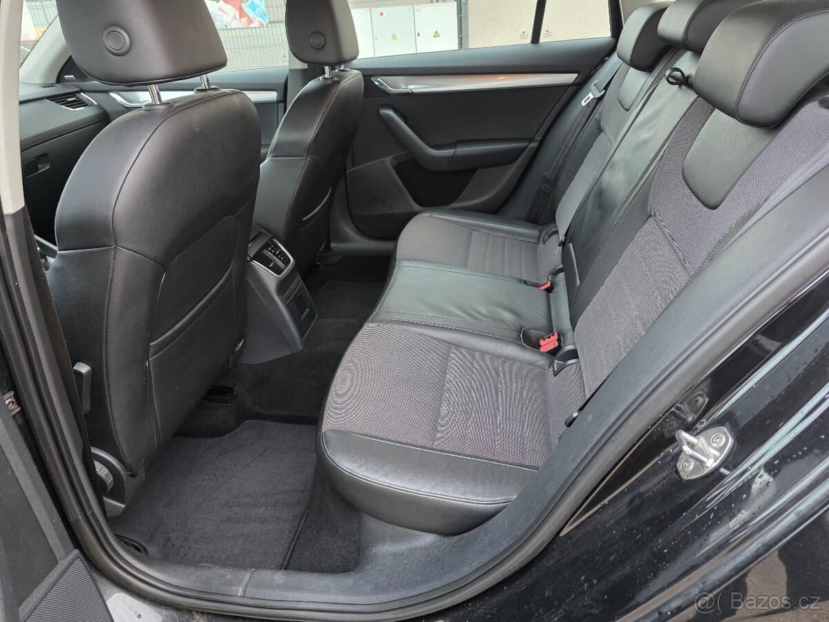 2013 Škoda OCTAVIA - 17