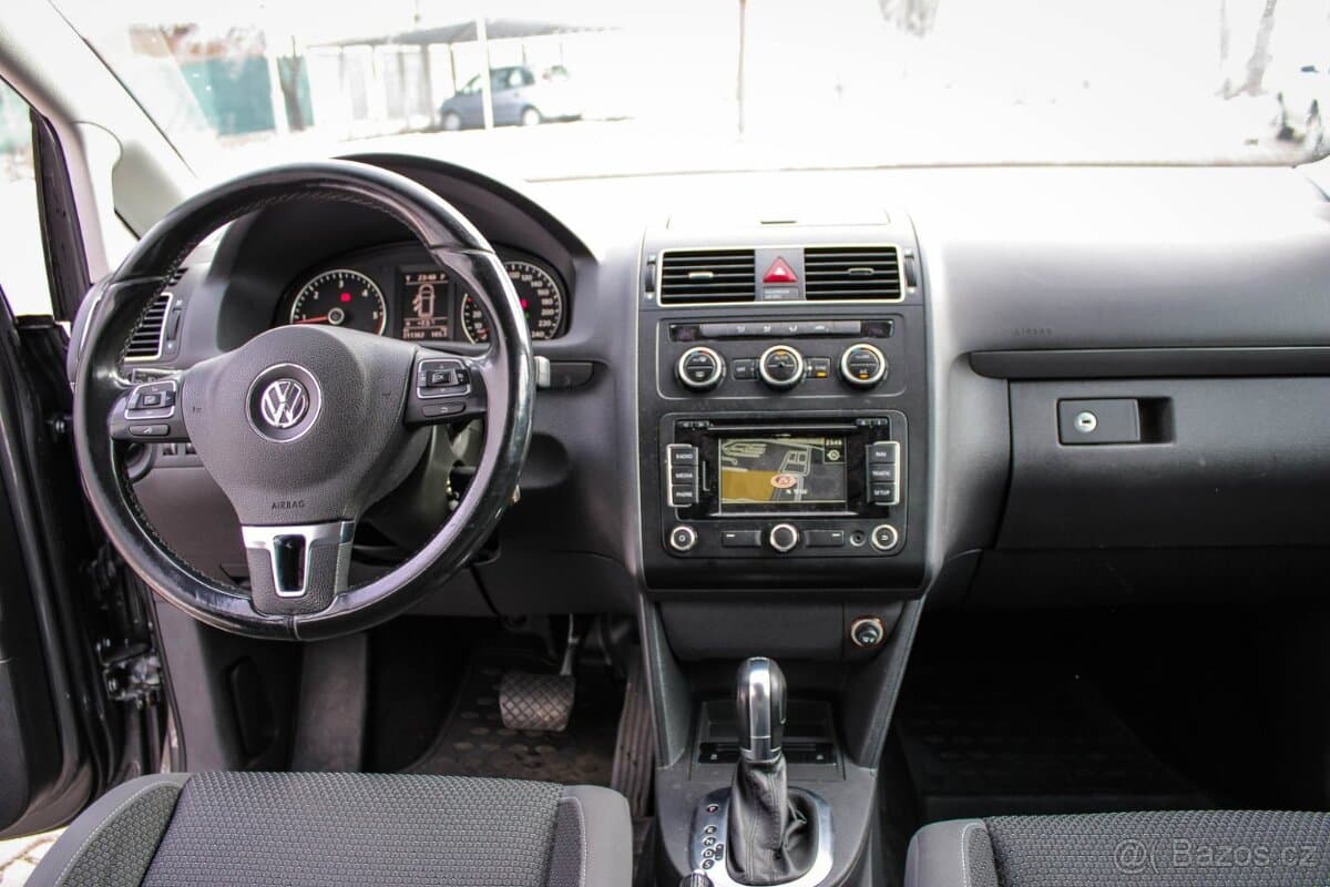 2015 Volkswagen TOURAN - 17