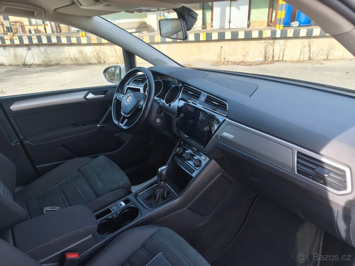 2019 Volkswagen OSTATNÍ - 17