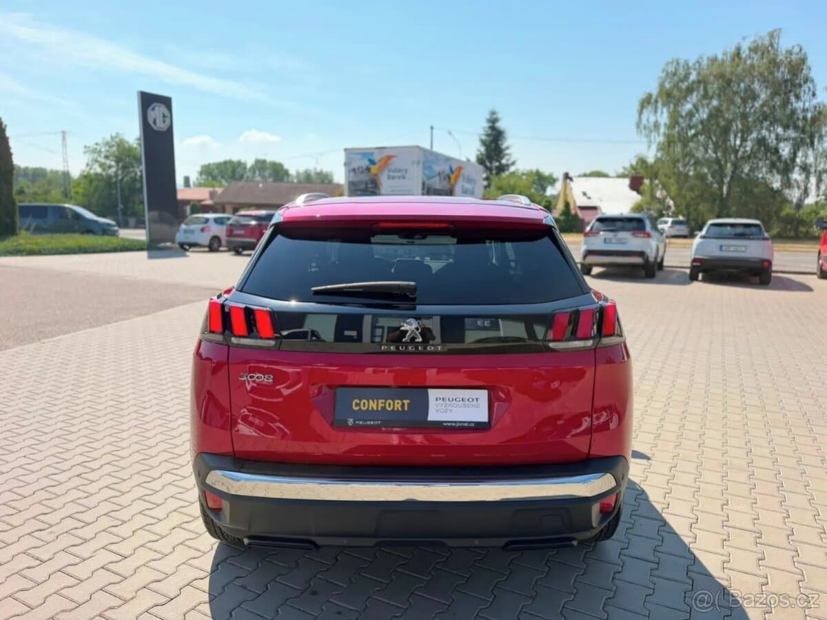 2019 Peugeot 3008 - 17
