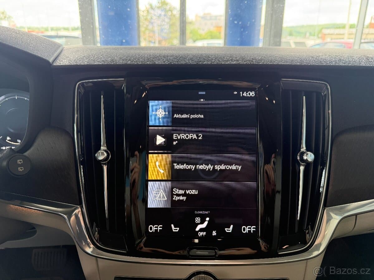 2019 Volvo V90 - 17