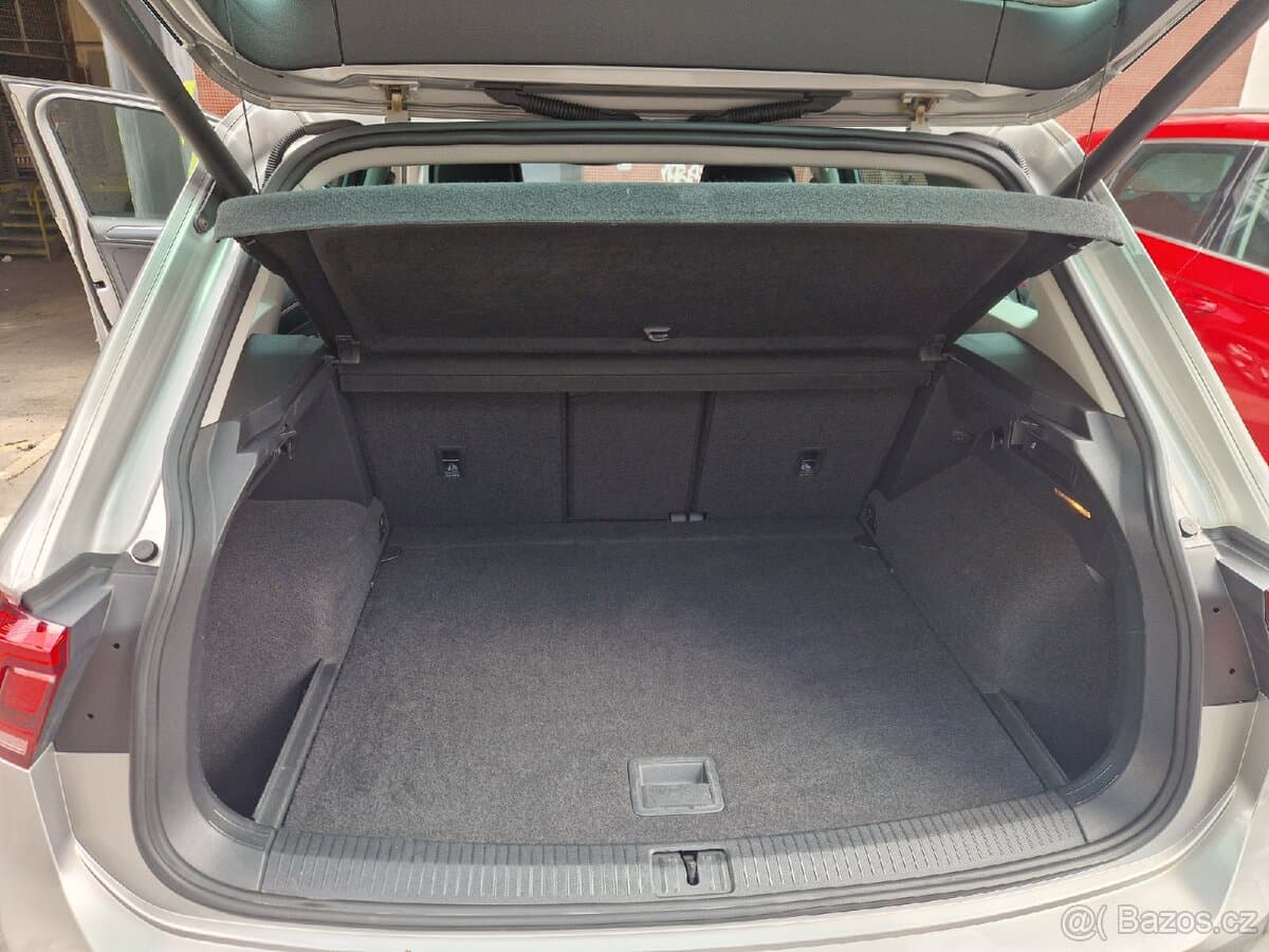 2019 Volkswagen TIGUAN - 17