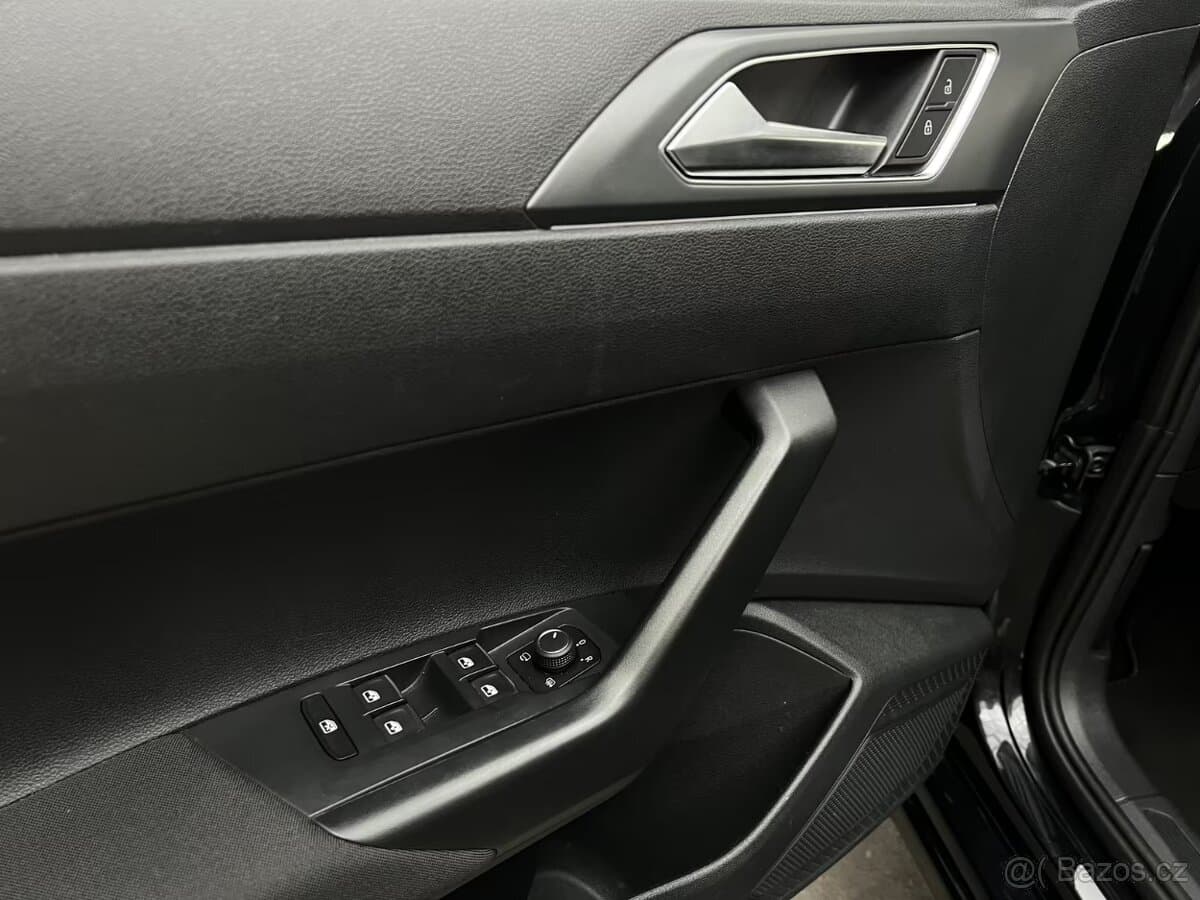 2022 Volkswagen TAIGO - 17