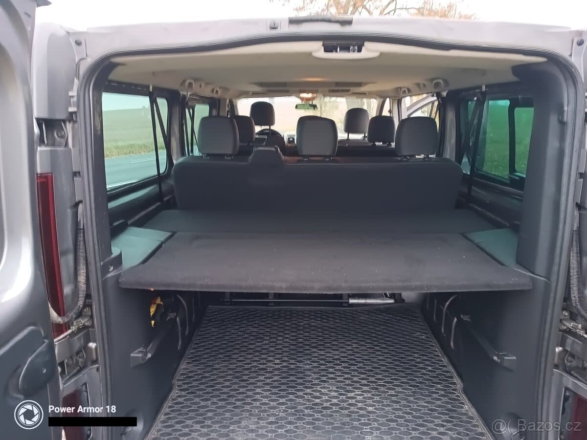 Renault TRAFIC - 17