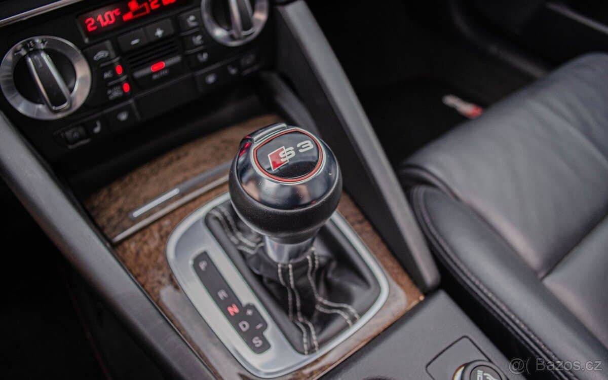 2010 Audi S3 - 17