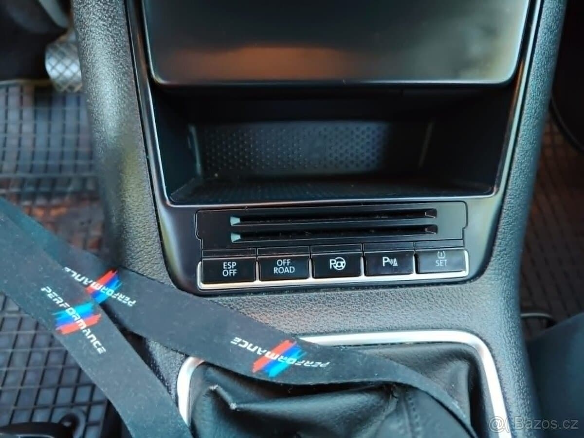 2008 Volkswagen TIGUAN - 17