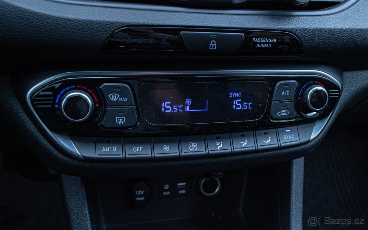 2018 Hyundai i30 - 17