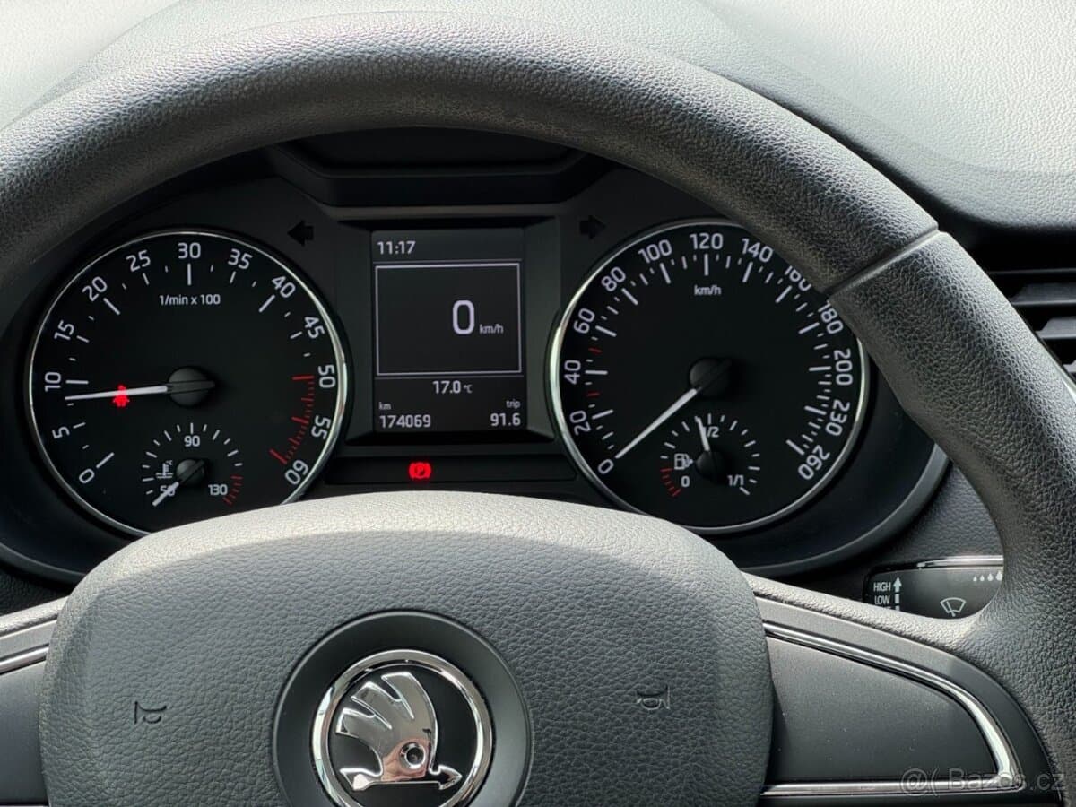 2015 Škoda OCTAVIA - 17