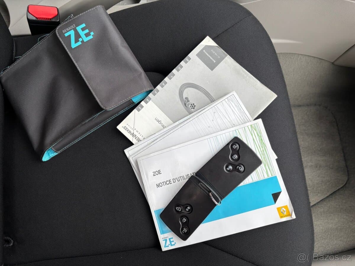 2015 Renault ZOE - 17