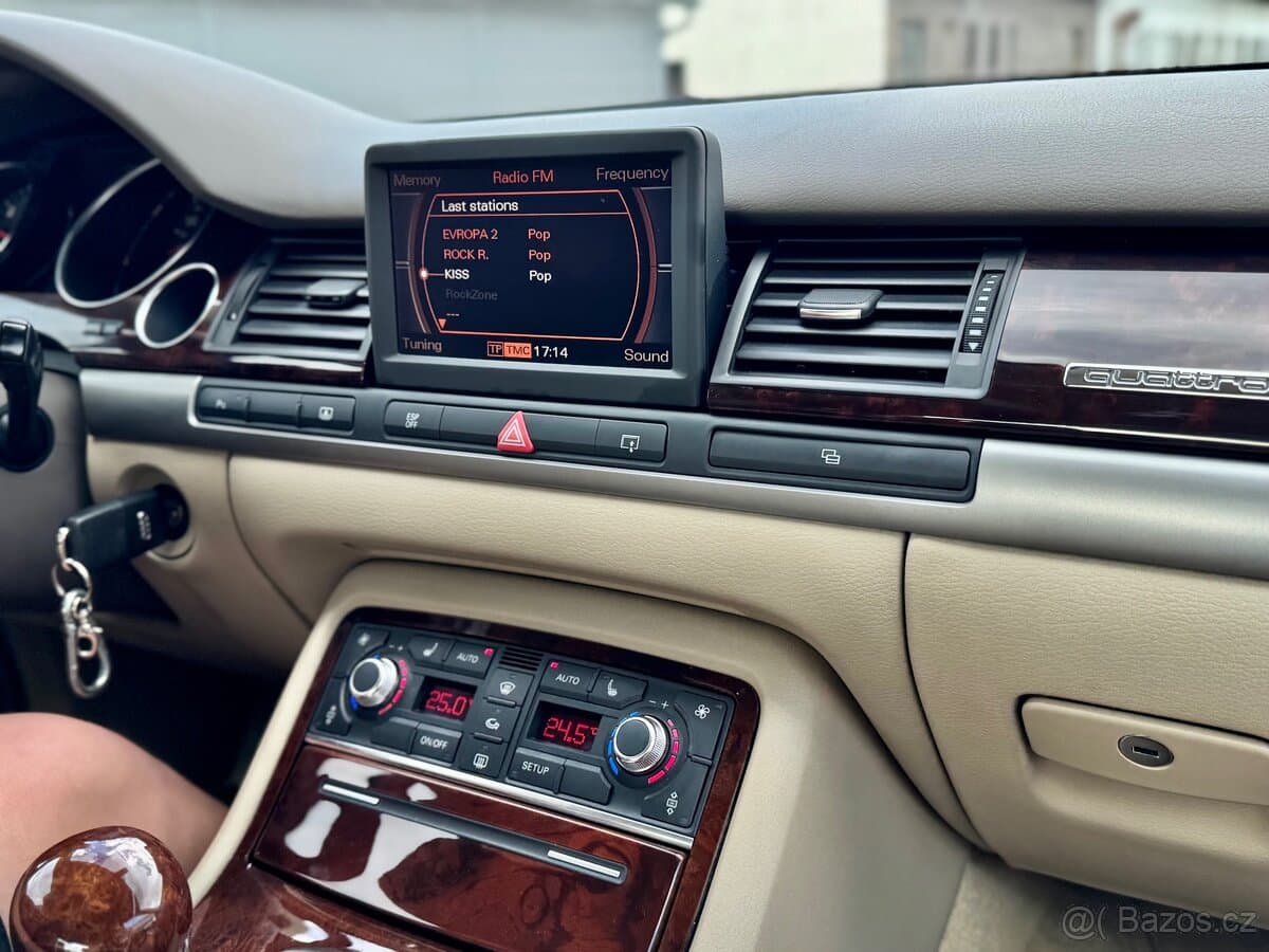 2006 Audi A8 - 17