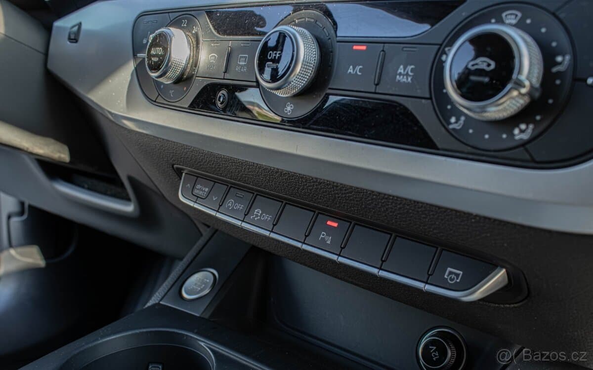 2016 Audi A4 - 17