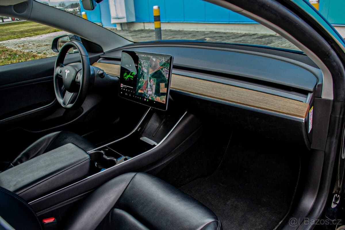 2019 Tesla MODEL 3 - 17