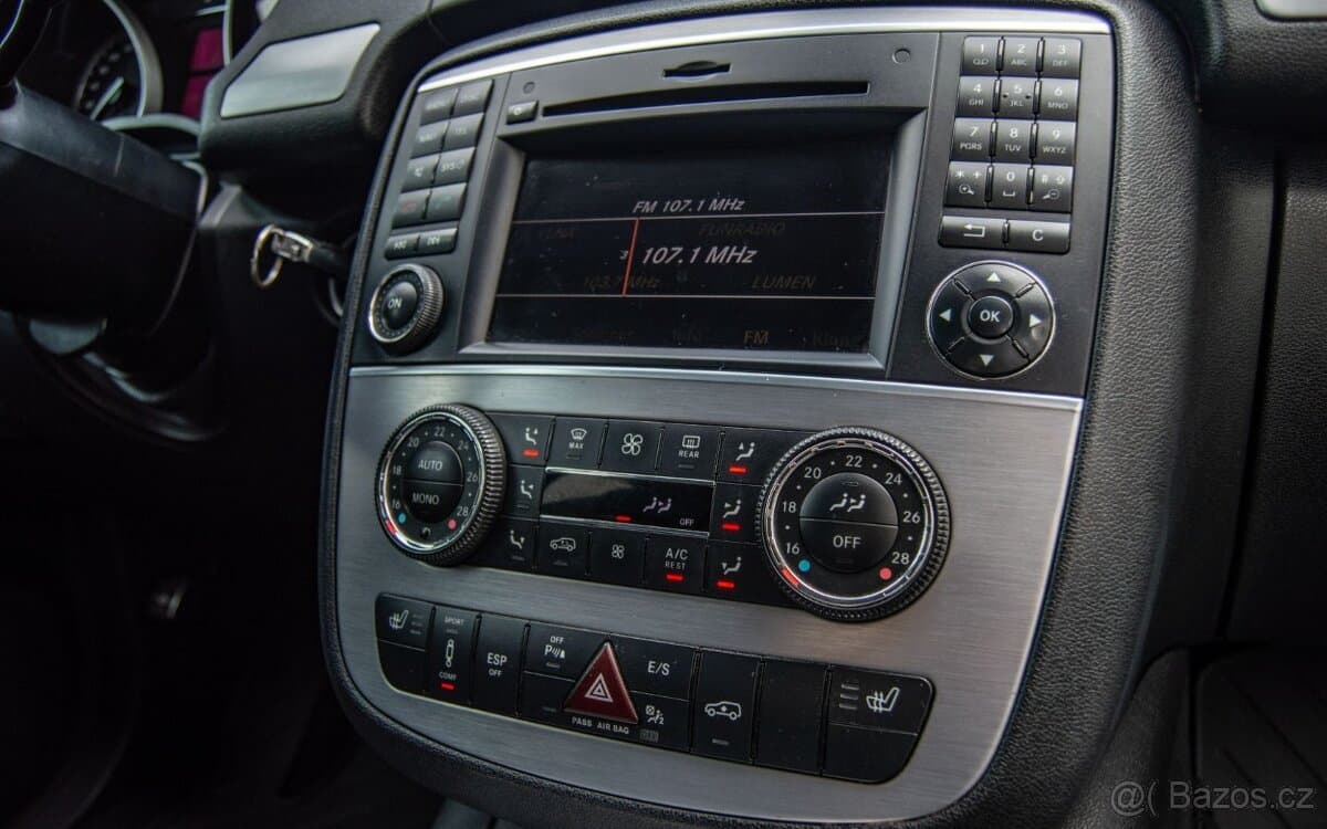 2011 Mercedes-Benz OSTATNÍ - 17