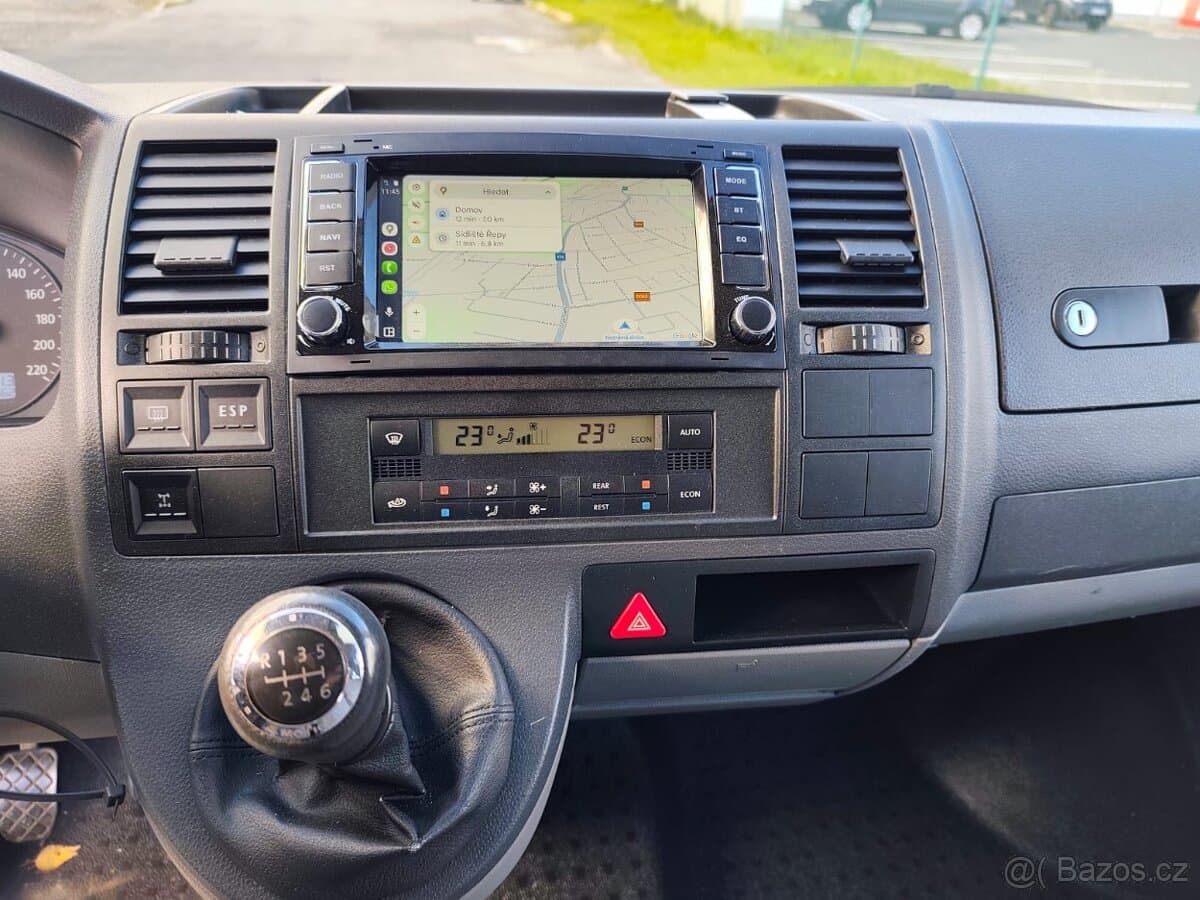 Volkswagen CARAVELLE - 17