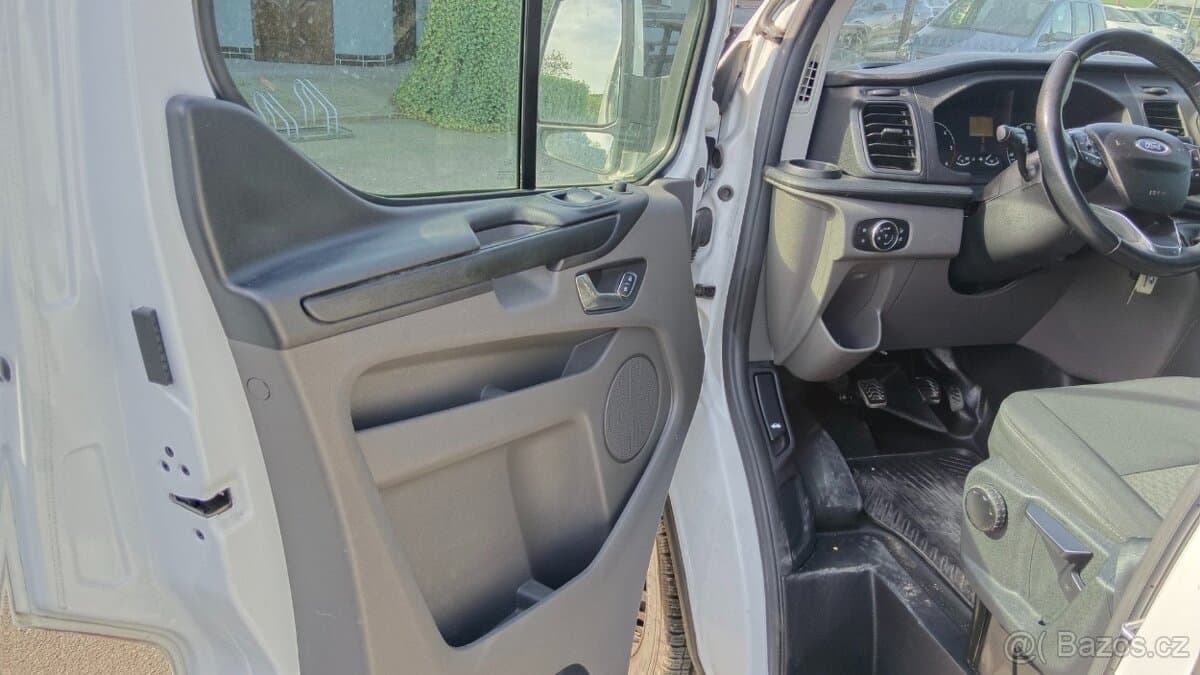 2019 Ford TRANSIT - 17