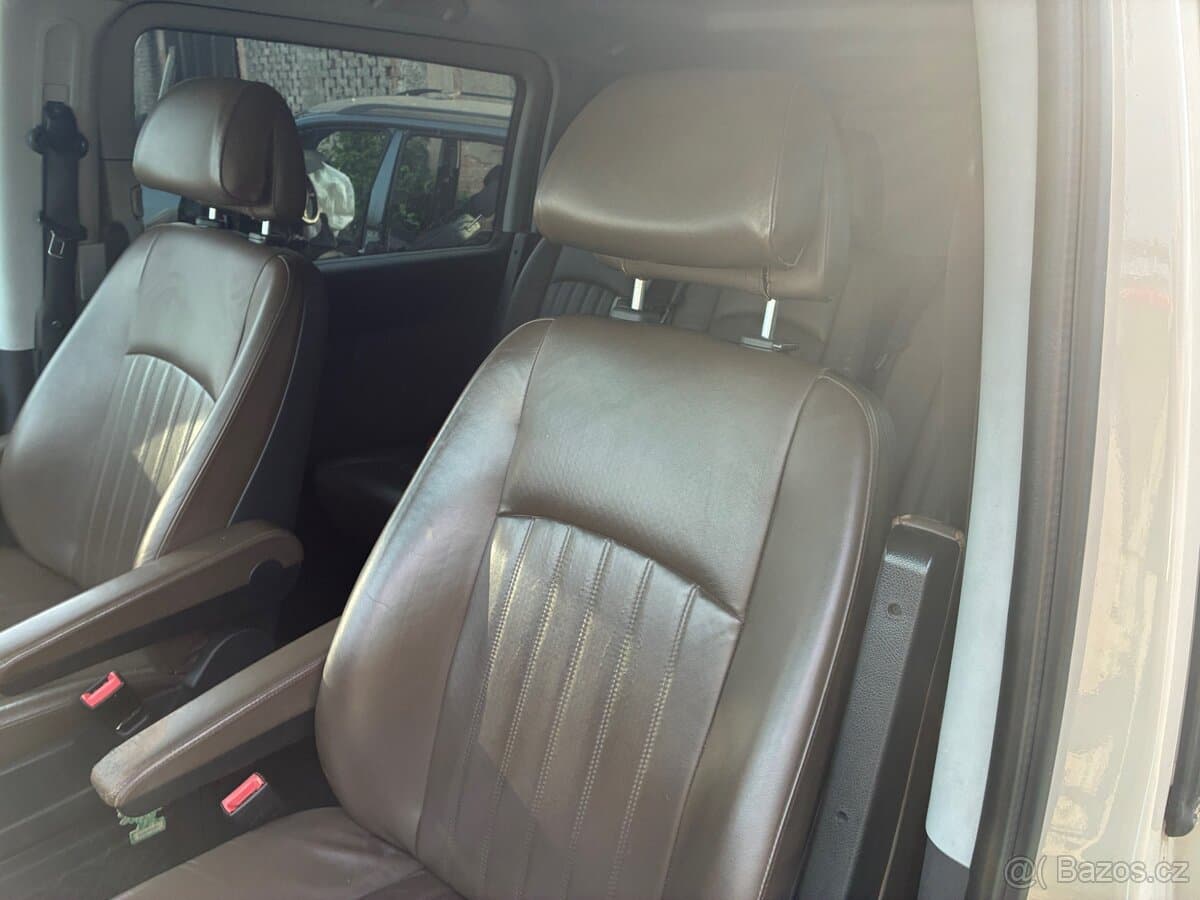 2011 Mercedes-Benz VITO - 17