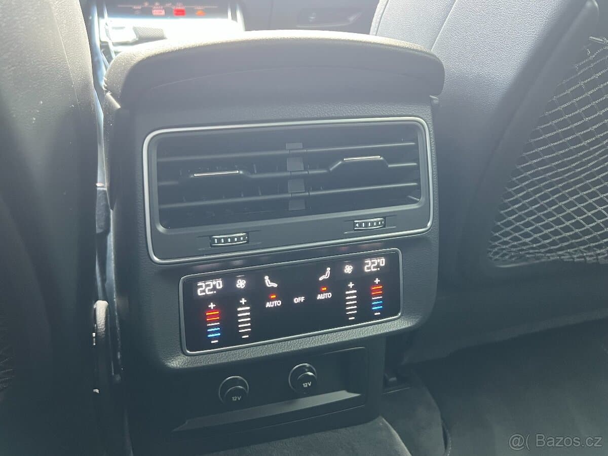2020 Audi Q8 - 17