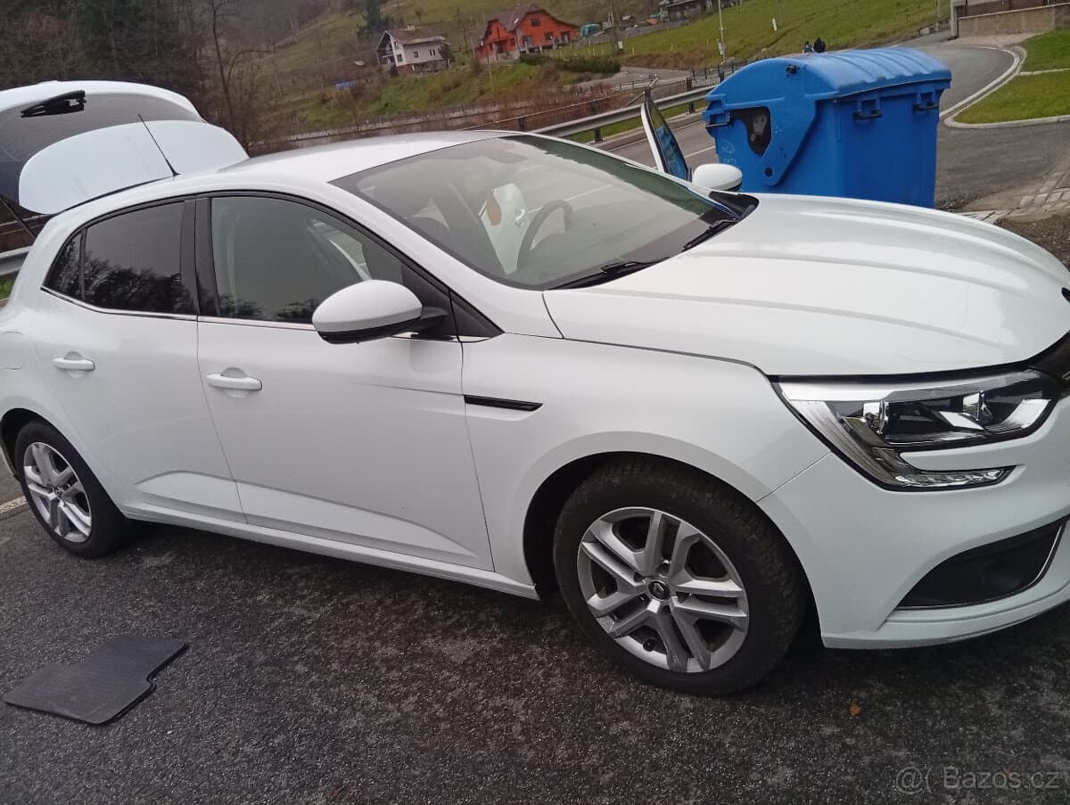 2018 Renault MEGANE - 17