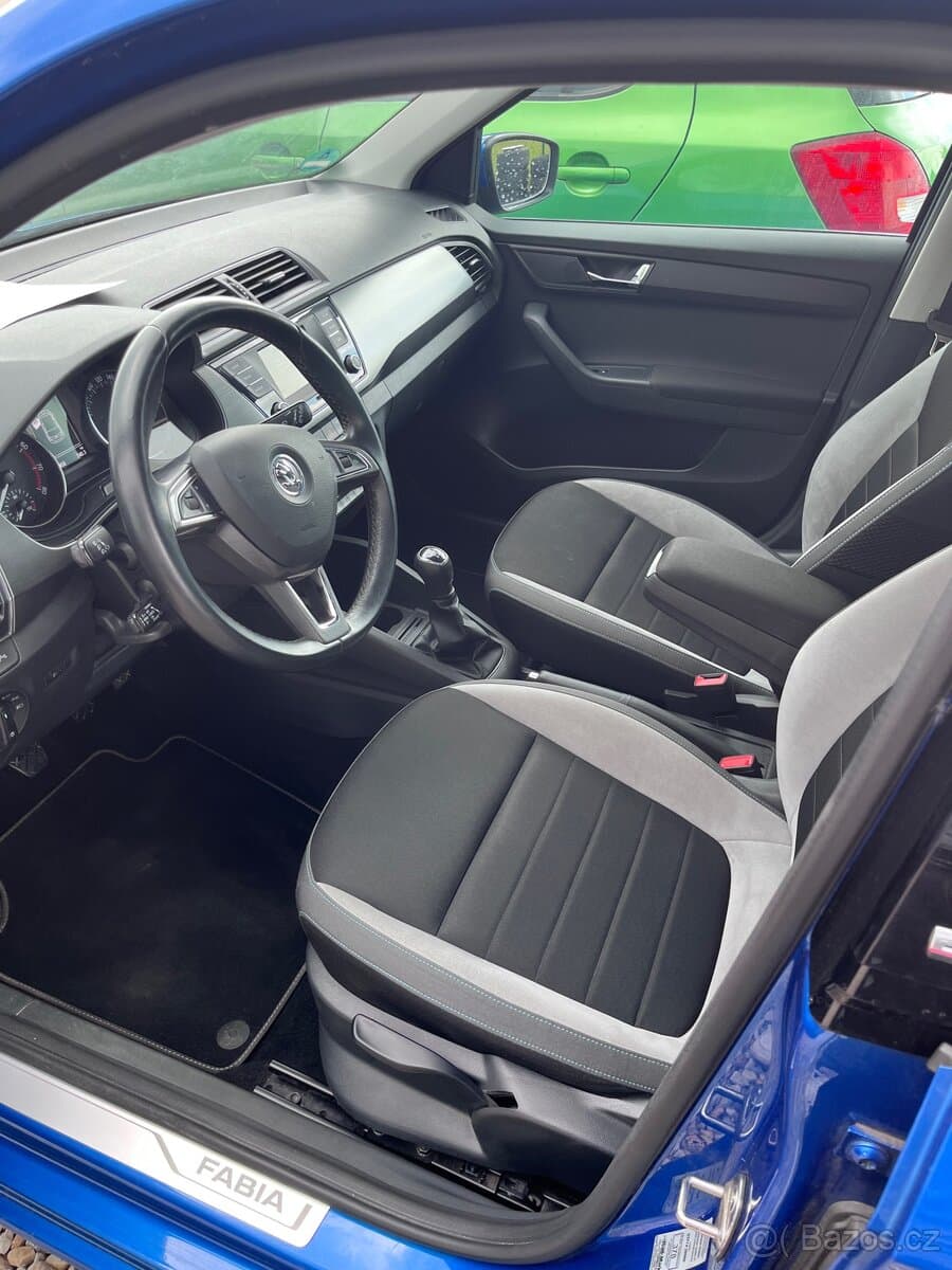 2016 Škoda FABIA - 17