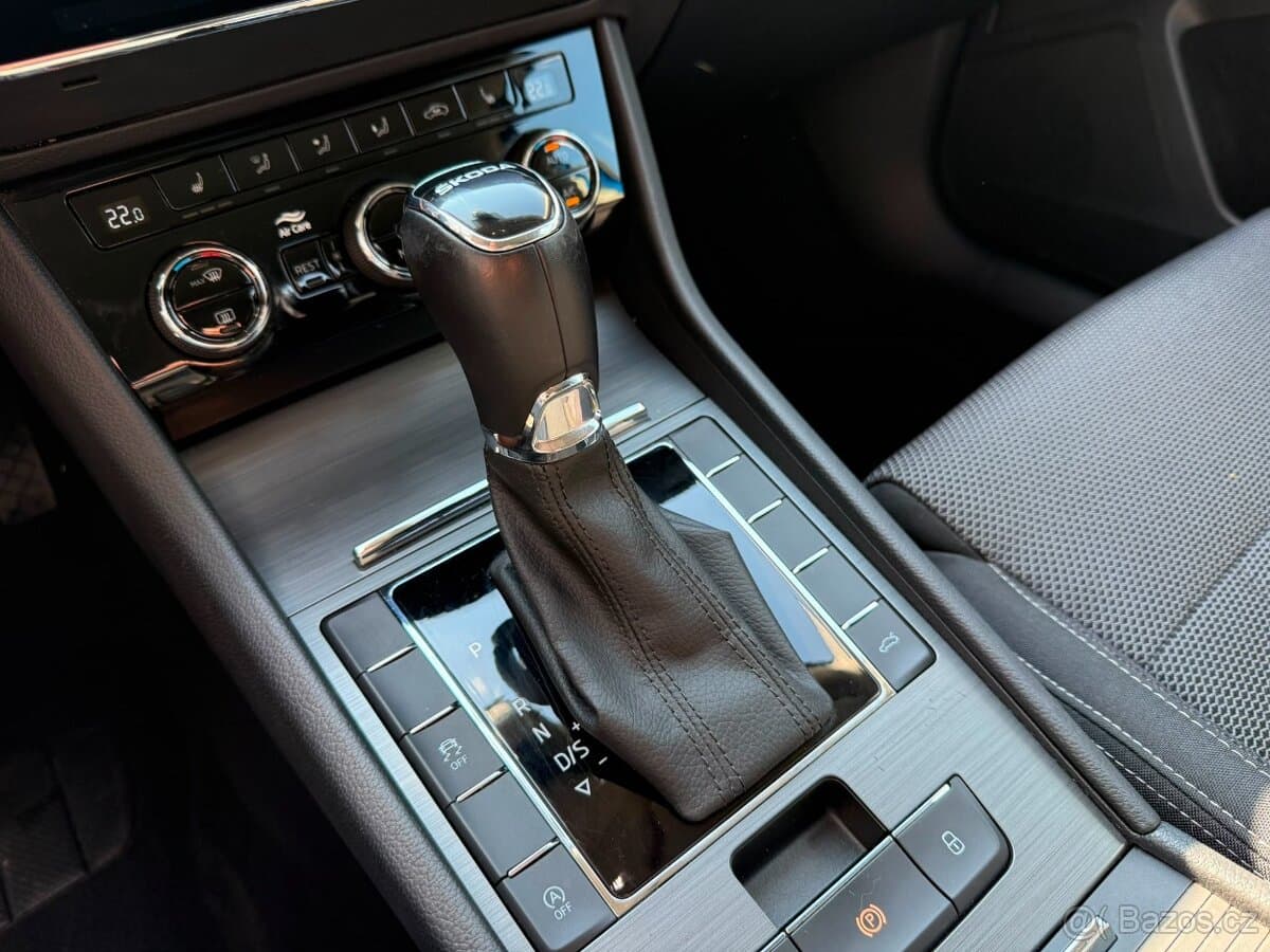 2023 Škoda SUPERB - 17