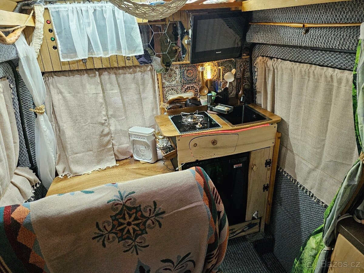2005 Mercedes-Benz SPRINTER - 17