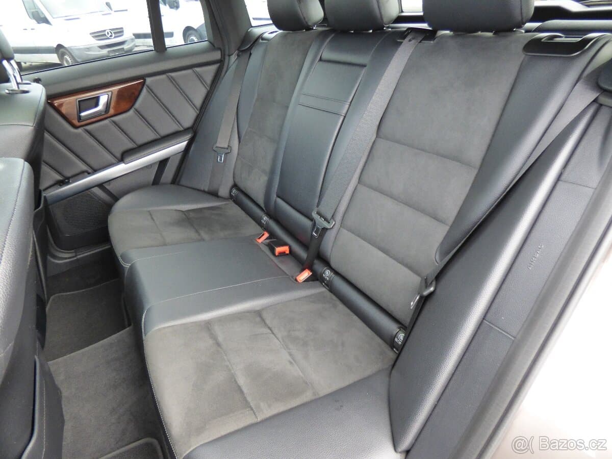 2015 Mercedes-Benz GLK - 17