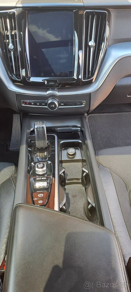 2019 Volvo XC60 - 17