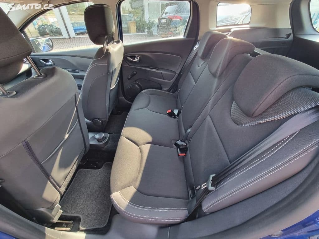 2019 Renault CLIO - 17