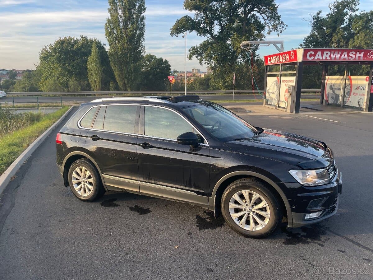 Volkswagen TIGUAN - 17