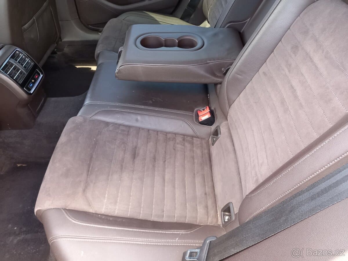 2015 Volkswagen PASSAT - 17