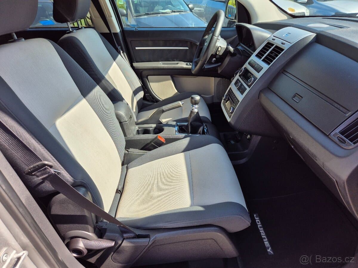 2010 Dodge JOURNEY - 17