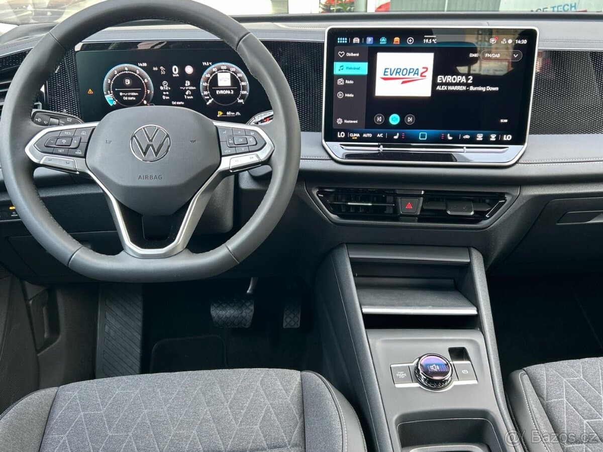 Volkswagen TIGUAN - 17