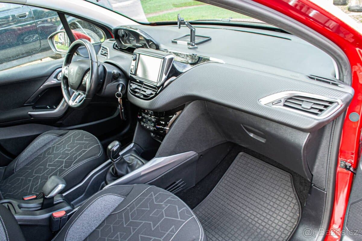 2016 Peugeot 2008 - 17