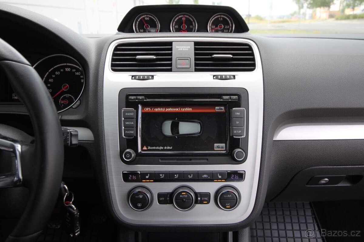 2014 Volkswagen SCIROCCO - 17