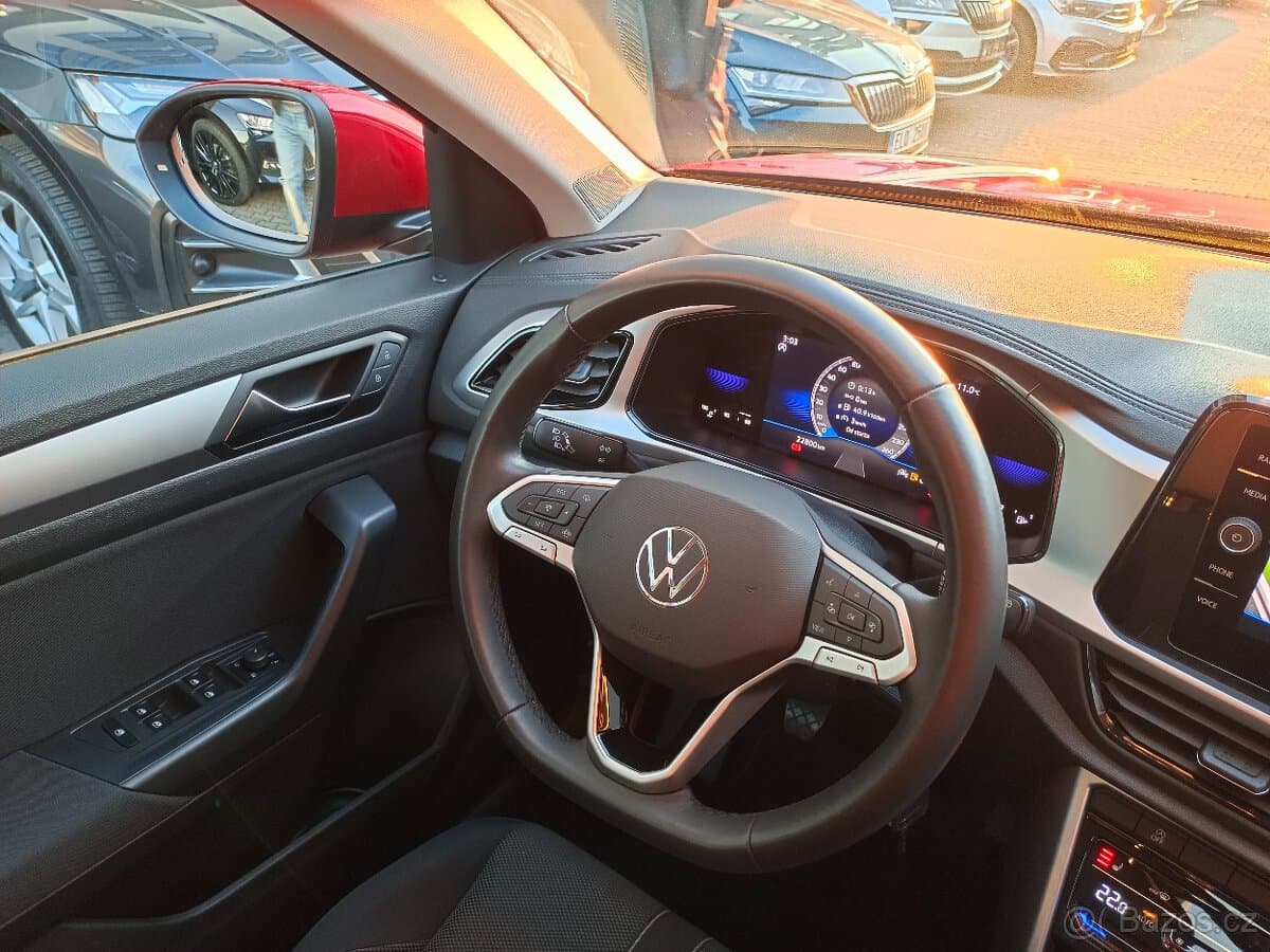 2022 Volkswagen T-ROC - 17