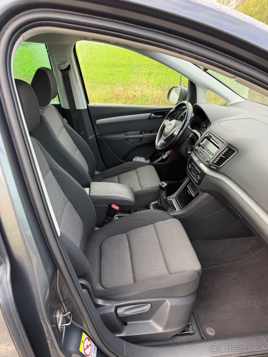 2010 Volkswagen SHARAN - 17