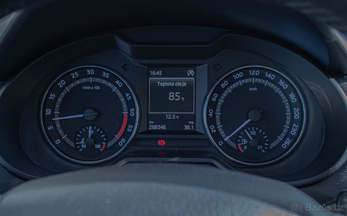 2014 Škoda OCTAVIA - 17